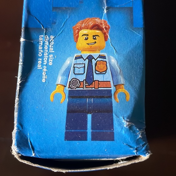 Lego 60241 - Picture 5 of 7